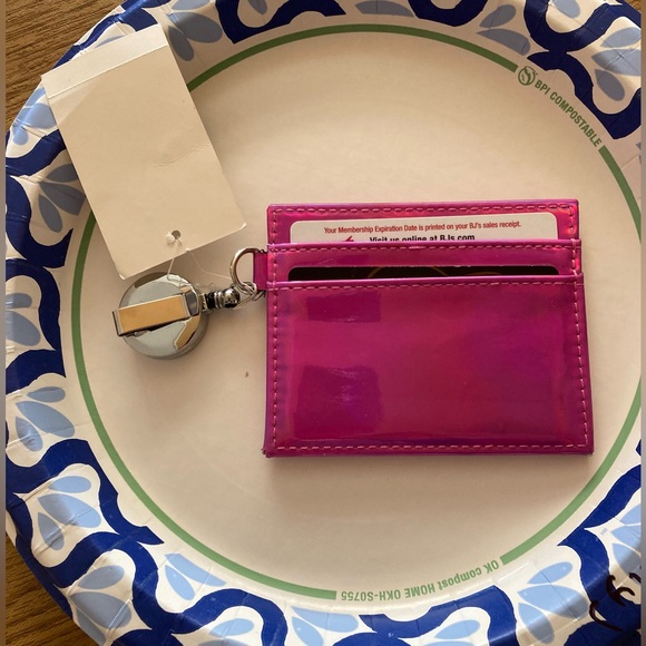 RETRACTABLE ID HOLDER WALLET, PINK IRIDESCENT. NWT - Picture 4 of 4